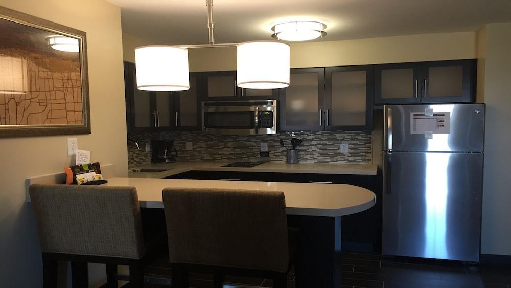 Staybridge Suites Merrillville By Ihg Eksteriør bilde