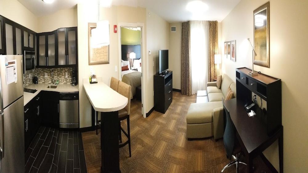 Staybridge Suites Merrillville By Ihg Eksteriør bilde